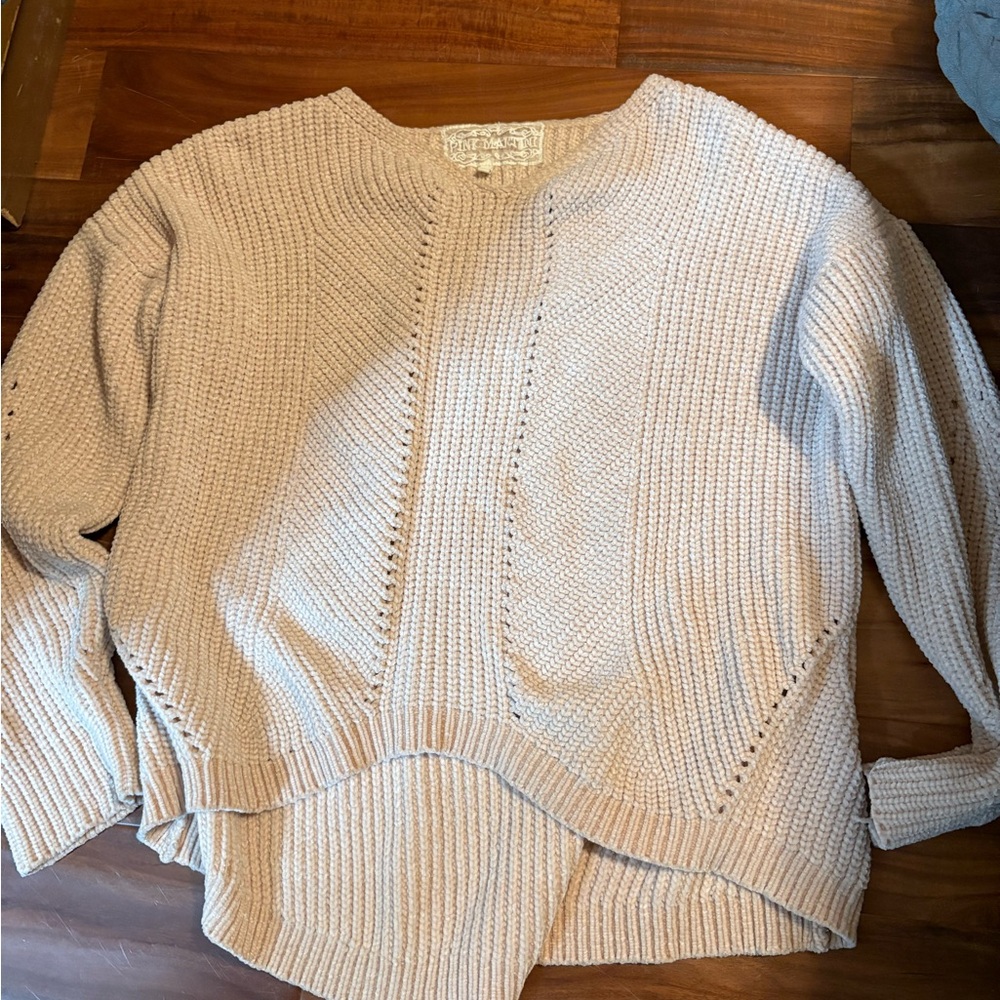 🤍 Pink Martini Cream Ribbed Knit Sweater – Size XS